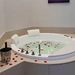 Dimora Angioina Pensionat 4*